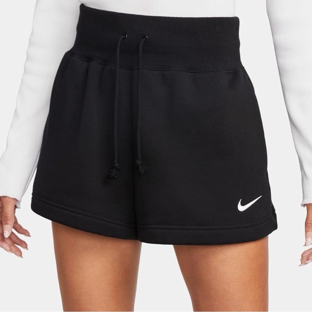NEW NIKE Phoenix Fleece Sweater Shorts Black Women’s Size Small